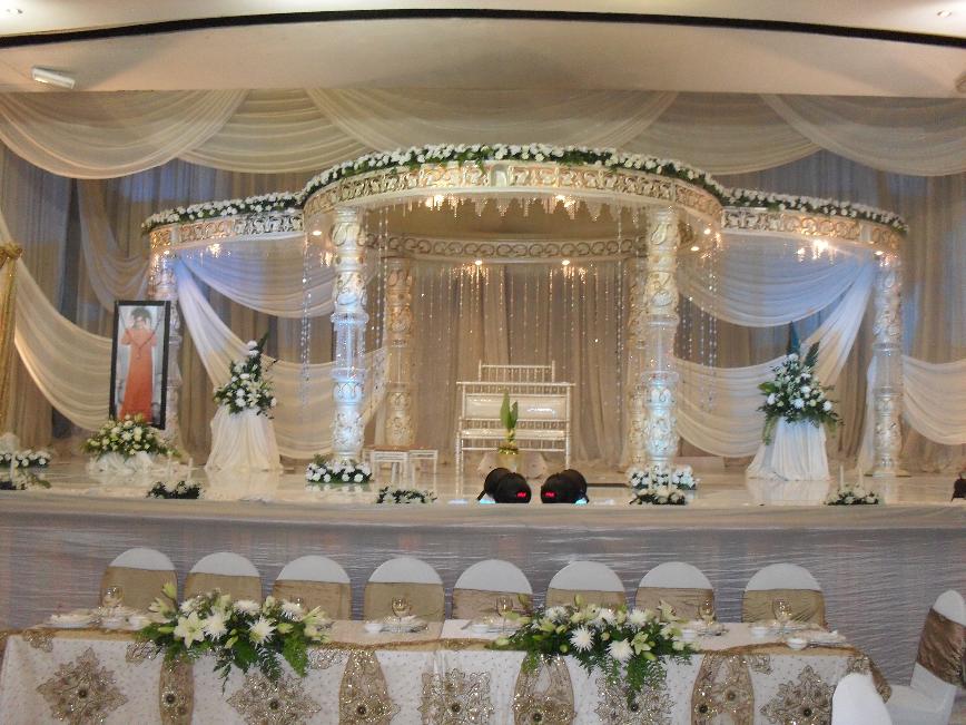 crystal wedding decor kendra upstairs